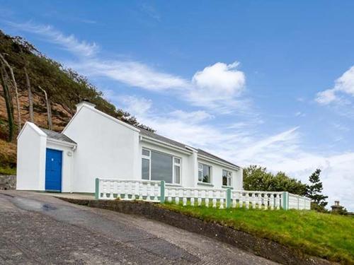 Фотография гостевого дома Rossbeigh Beach Cottage No 6, Glenbeigh