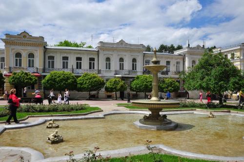 Фотографии санатория 
            Нарзан (Корпус Курортный)