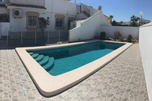 Фотография гостевого дома Large villa perfect for families