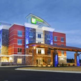 Фотографии гостиницы 
            Holiday Inn Express Hotel & Suites Hot Springs, an IHG Hotel