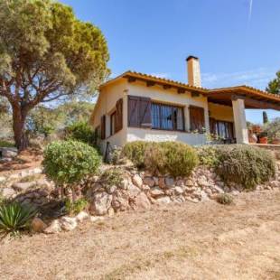 Фотографии гостевого дома 
            Country cottage in Palafrugell near Beach