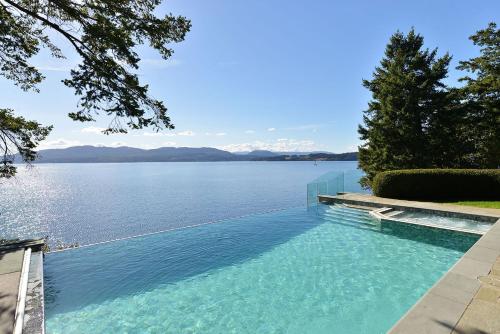 Фотографии гостевого дома 
            Oceanside Lodge On Saanich Inlet