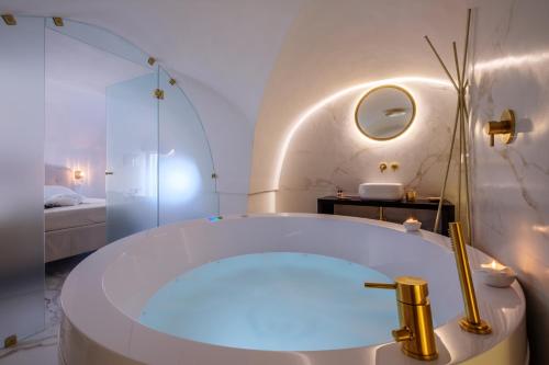 Фотографии мини отеля 
            La Bella Ostuni Suites