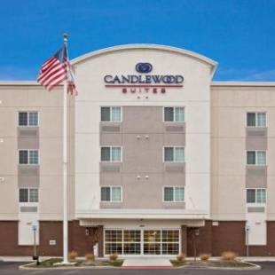 Фотографии гостиницы 
            Candlewood Suites Indianapolis East, an IHG Hotel