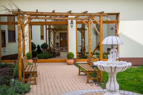 Фотография гостиницы Hotel Corvinus