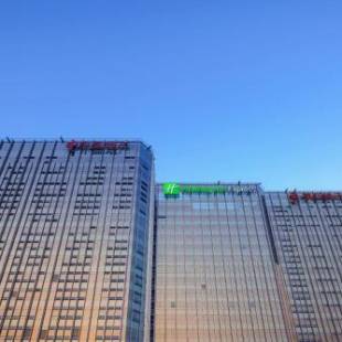 Фотографии гостиницы 
            Holiday Inn Express Foshan Nanhai, an IHG Hotel