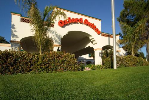 Фотография гостиницы Oxford Suites Pismo Beach