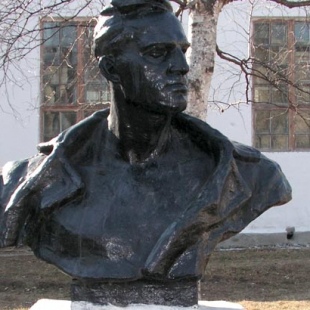 Фотография памятника Памятник К. Кореннову