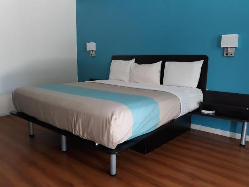 Фотография гостиницы OYO Hotel DeRidder Hwy 171 North