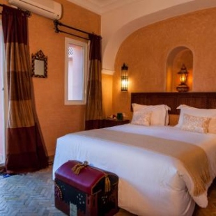 Фотография гостевого дома Double room in a charming villa in the heart of Marrakech palm grove