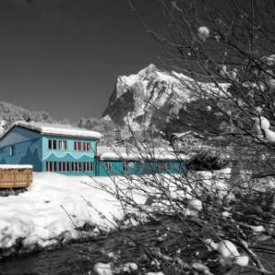 Фотографии хостела 
            Eiger Lodge Easy