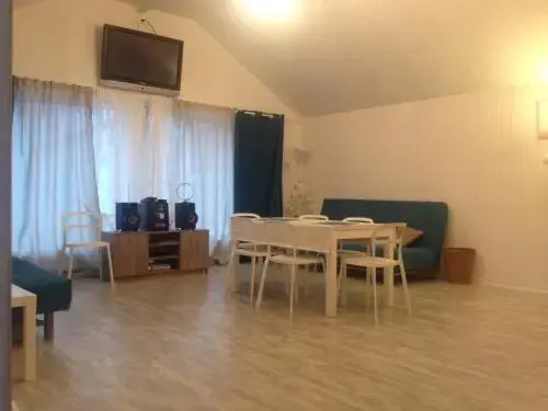 Фотографии Коттеджа
Cottage Scandi Nordic