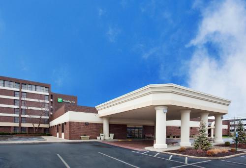 Фотография гостиницы Holiday Inn Dayton/Fairborn I-675, an IHG Hotel