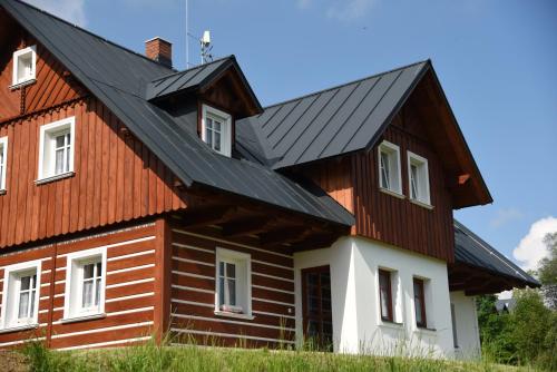 Фотография гостевого дома Mezi Kopci - Mid Hills House - Dům s výhledem na sjezdovky