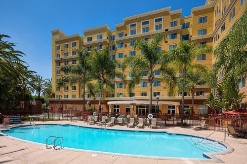 Фотография гостиницы Residence Inn by Marriott Anaheim Resort Area/Garden Grove