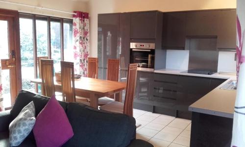 Фотография гостевого дома Wye Cottage