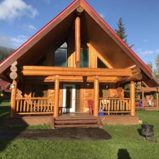 Фотографии гостевого дома 
            Yoho Chalets