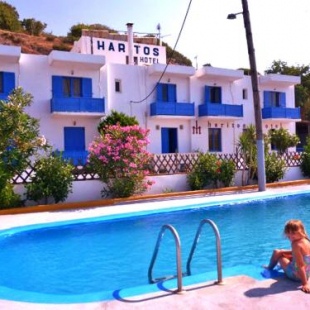 Фотография гостиницы Haritos Hotel - Geothermal Hot Swimming Pool