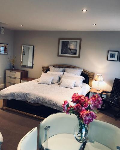 Фотография гостевого дома Kelvin House