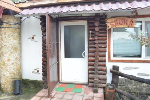 Фотография гостевого дома Бутойас Глодень