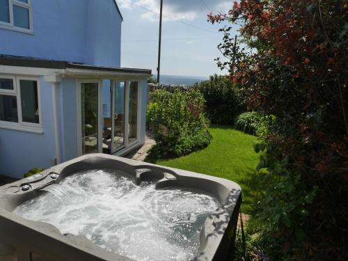 Фотография гостевого дома Fishermans Cottage