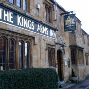 Фотографии гостиницы 
            The Kings Arms Inn