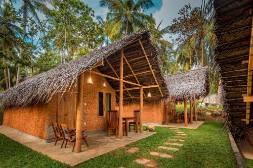 Фотографии гостевого дома 
            Sea View Clay House