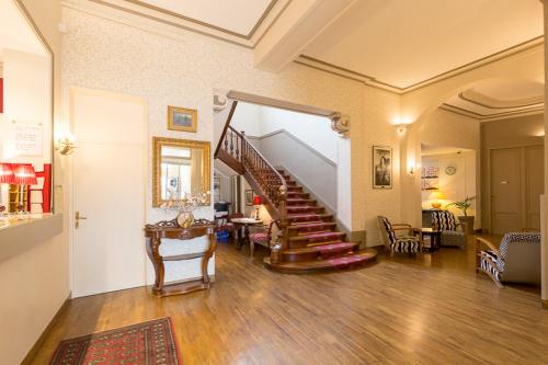 Фотография гостиницы Hotel Regina Bordeaux Gare Saint-Jean