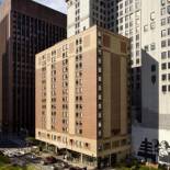 Фотография гостиницы Hampton Inn Cleveland-Downtown