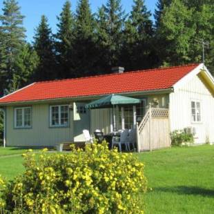 Фотографии гостевого дома 
            Two-Bedroom Holiday home in Håcksvik 2