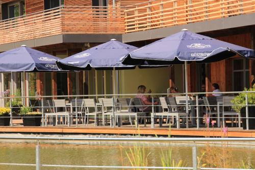 Фотография гостиницы An der Metow - Ferienpark Plau am See