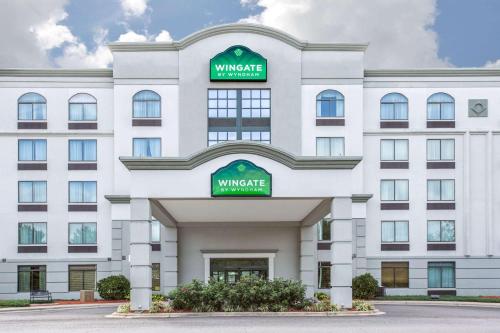 Фотографии гостиницы 
            Wingate by Wyndham Rock Hill / Charlotte / Metro Area