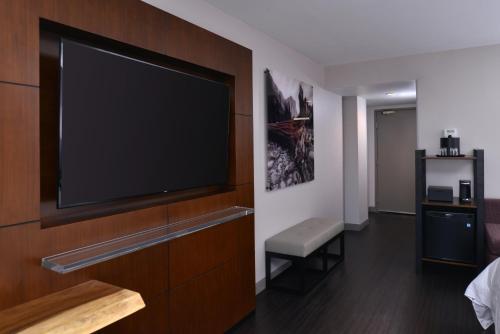 Фотография гостиницы Visalia Marriott at the Convention Center