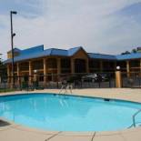 Фотография гостиницы Travelodge by Wyndham Knoxville East