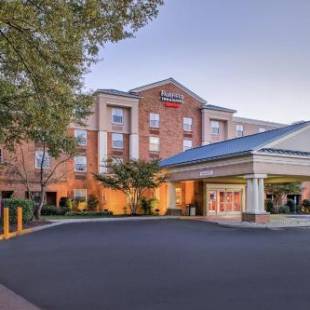 Фотографии гостиницы 
            Fairfield Inn & Suites by Marriott Williamsburg