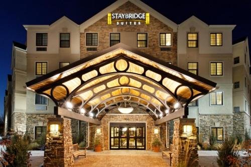 Фотография гостиницы Staybridge Suites Auburn Hills, an IHG Hotel