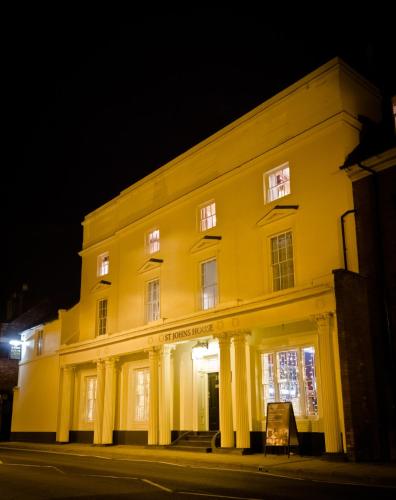 Фотография мини отеля St Johns House Lichfield