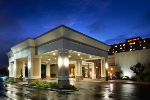 Фотография гостиницы Buffalo Marriott Niagara