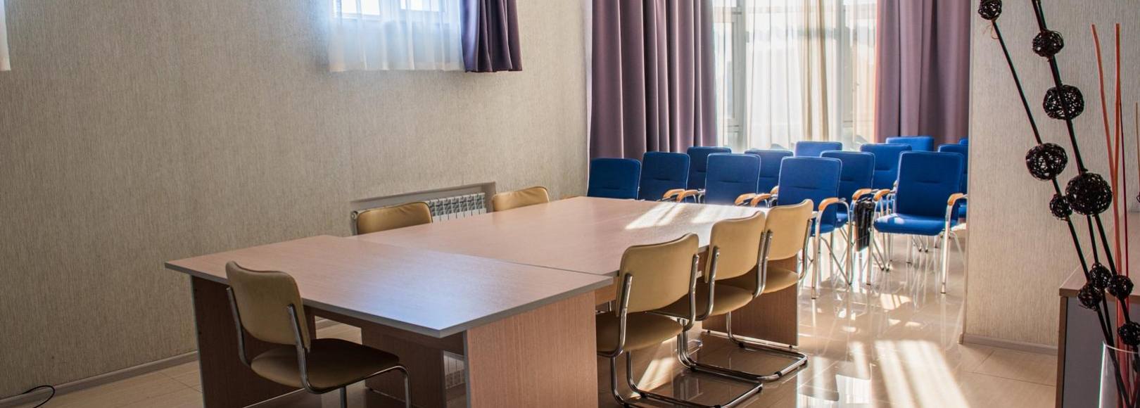 Фотография конференц-зала Комфорт