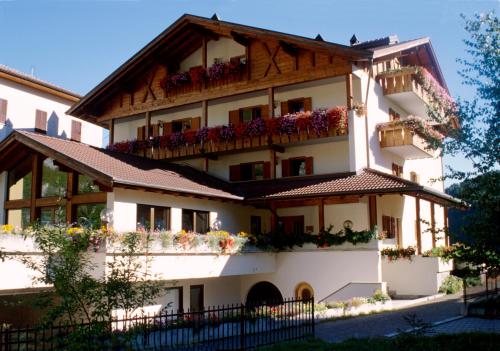 Фотография апарт отеля Holiday House Erika