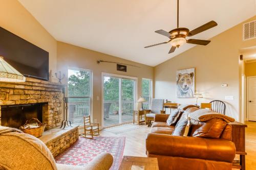 Фотография гостевого дома Little Bear Cabin