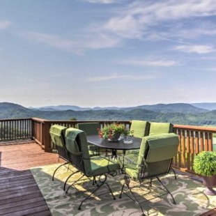 Фотография гостевого дома Smokies View Wears Valley Retreat with MTN Views!