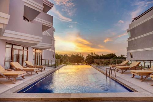 Фотографии гостиницы 
            Wyndham Garden Kuta Beach Bali