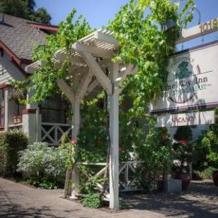 Фотографии мини отеля 
            Calistoga Wine Way Inn