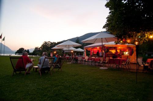 Фотография гостиницы Neuhaus Golf- & Strandhotel