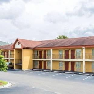 Фотографии мотеля 
            Econo Lodge North Charleston