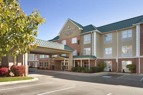 Фотография гостиницы Country Inn & Suites by Radisson, Camp Springs (Andrews Air Force Base), MD