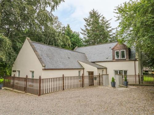 Фотографии гостевого дома 
            Milton Cottage, Aberlour