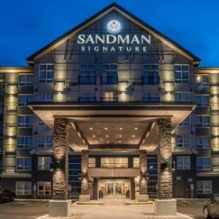 Фотографии гостиницы 
            Sandman Signature St. John's Hotel