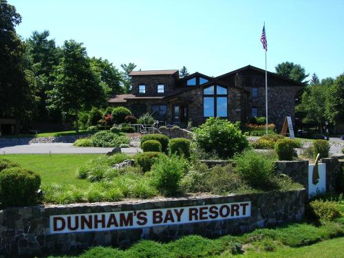 Фотография гостиницы Dunham's Bay Resort